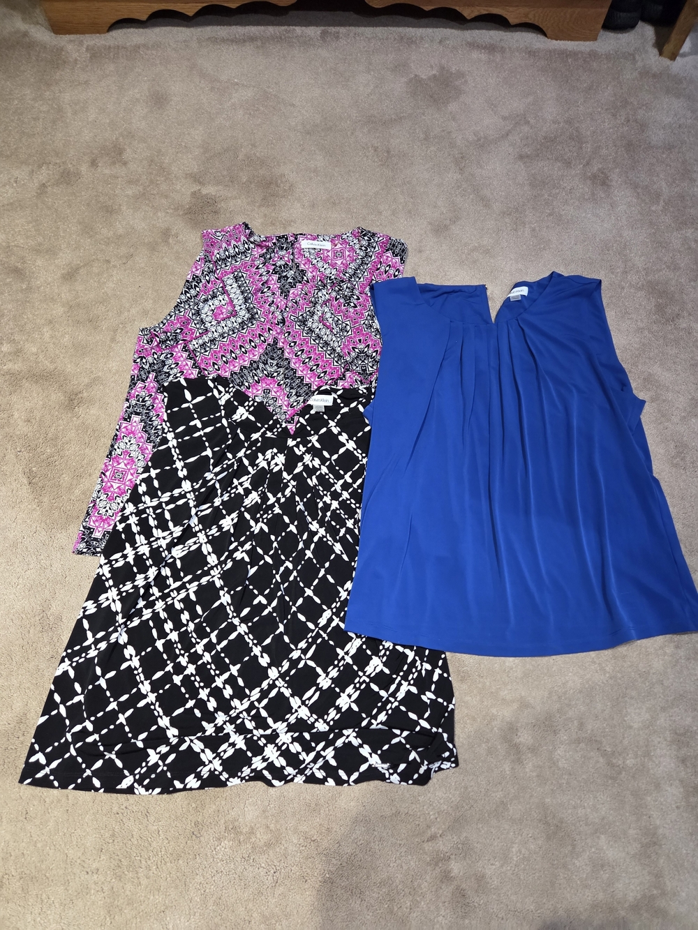 Calvin Klein Women’s Patterned Tops